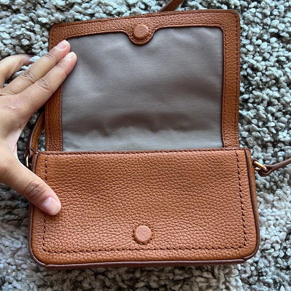 Marc Jacobs pebbled leather tan crossbody bag mini - Picture 3 of 7